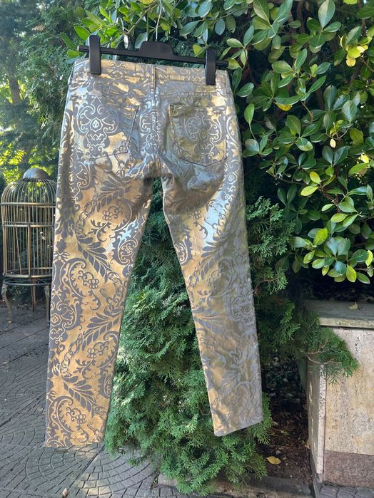 Juicy Couture 
Дънки