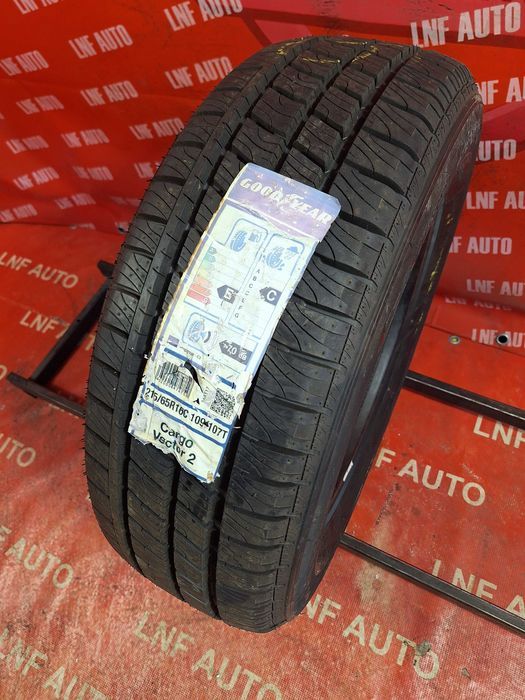 1 anvelopa vara-iarna - 215/65/16c - goodyear - noua - dot 2015 !