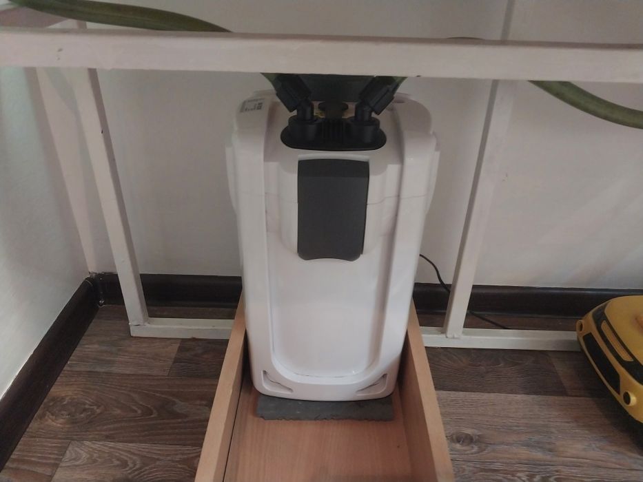 Аквариум 250л   .