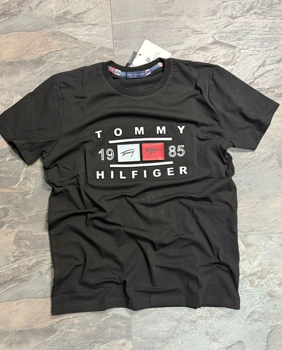 Премиум тениски TOMMY HILFIGER | Модерен минималистичен дизайн