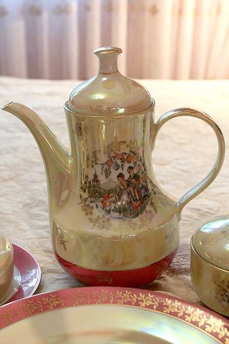 Чайный сервиз на 12 персон ГДР Kahla (Китаянка, Гейша)