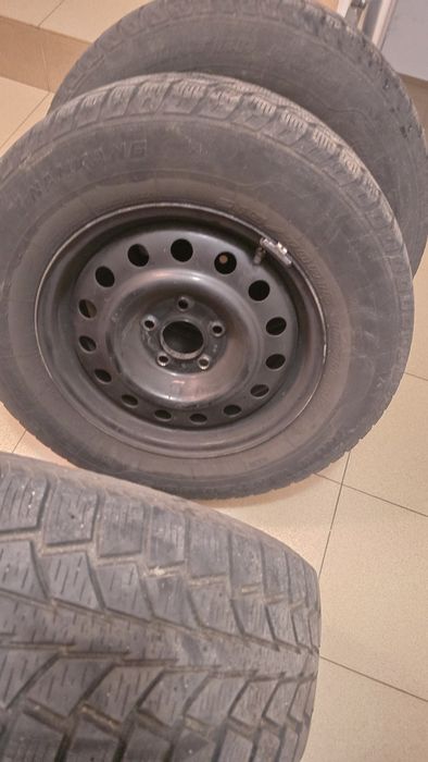 Зимни гуми с джанти