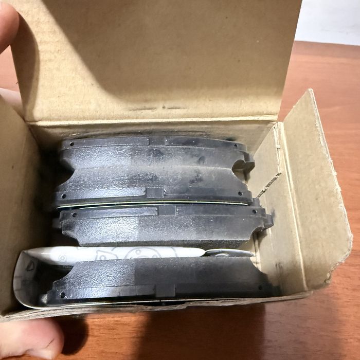 Продам задниее колодки на I30 ,Ceed XCeed