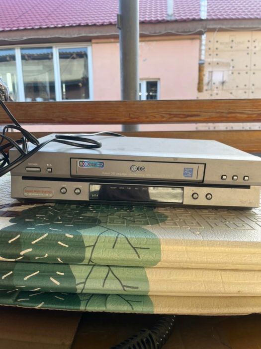 Кассетный видеомагнитофон LG,Алматы