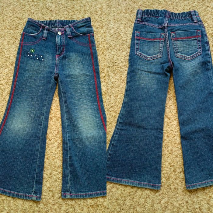 Продам джинсы на девочку