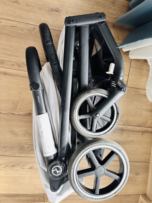 CYBEX - лятна количка