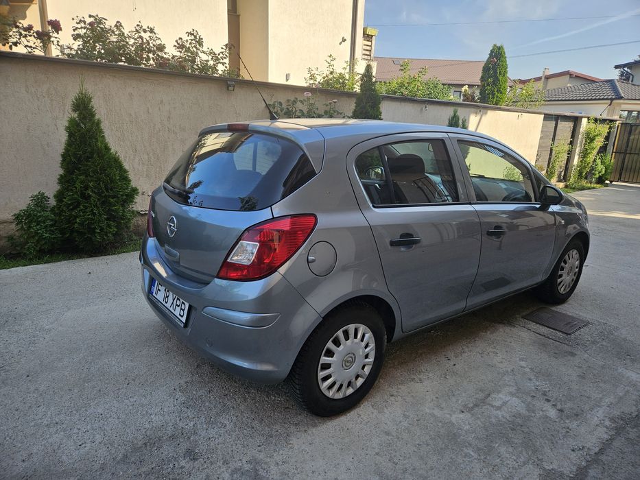 Opel corsa D facelift