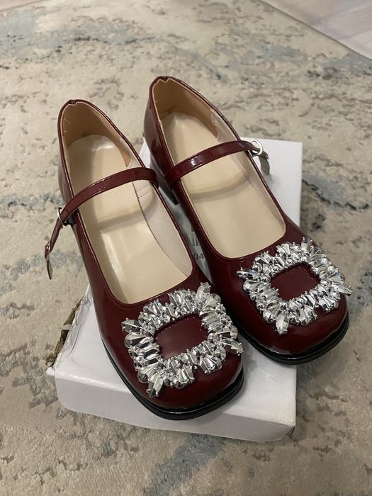 Продам туфли женские