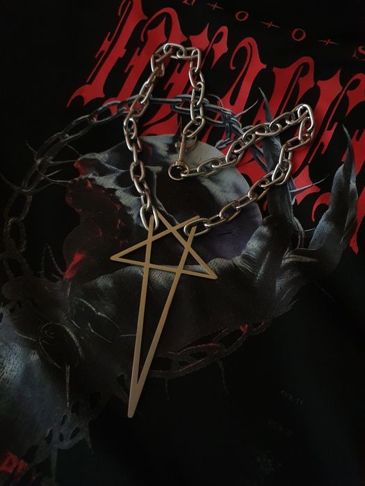 Lanț pentagramă OPIUM