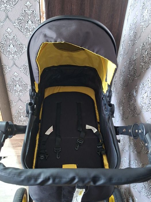 Продам коляску фирмы belecoo