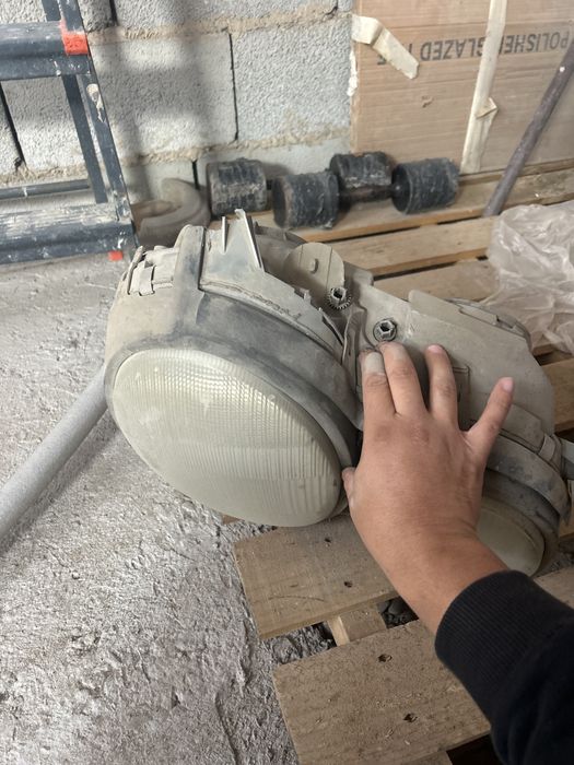 Фары на мерседес