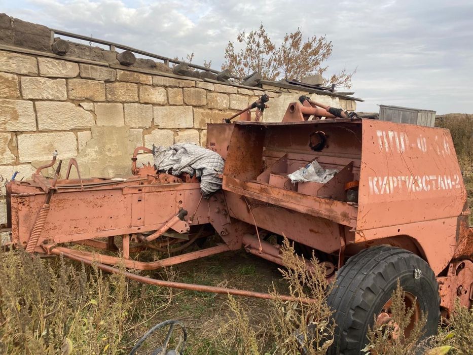 Продам пресподборщик