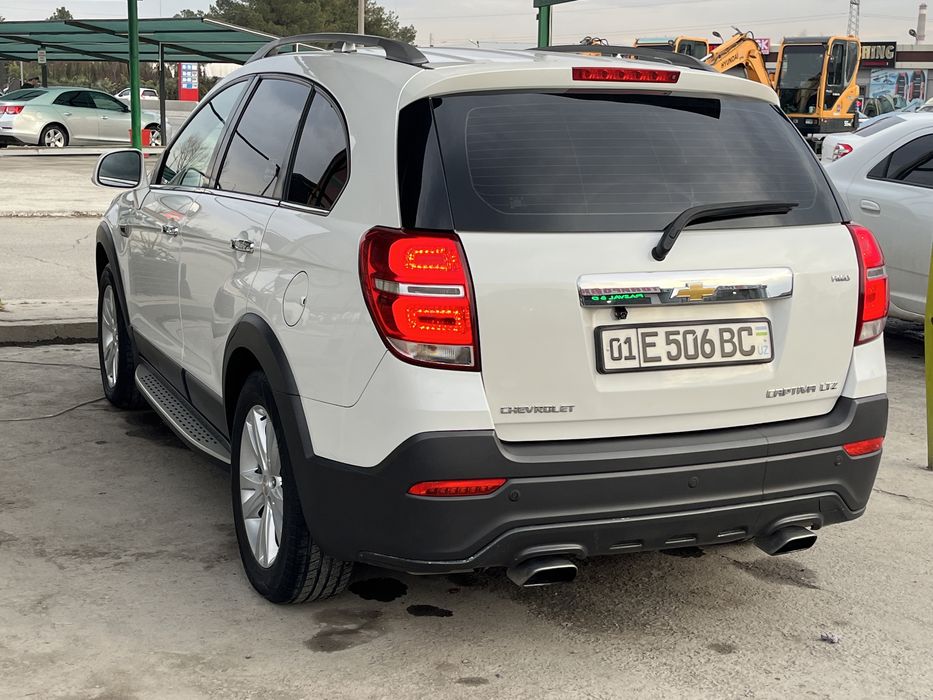 Продаётся машына captiva 4