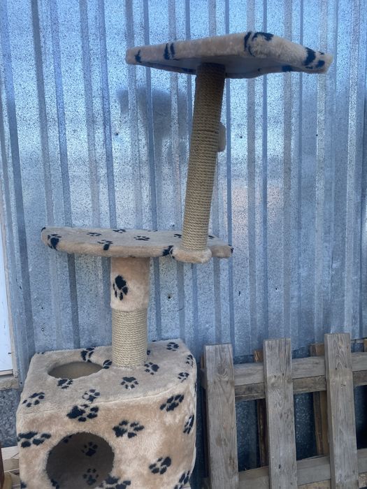 Продам домик для кошки