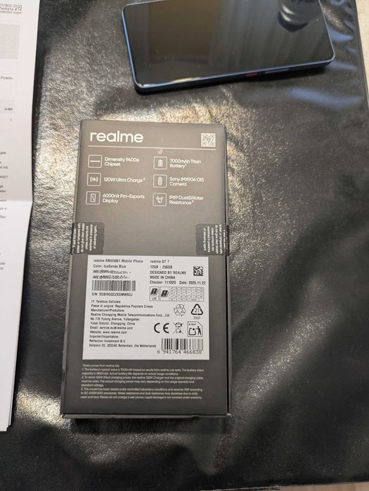 Продавам Realme Gt7