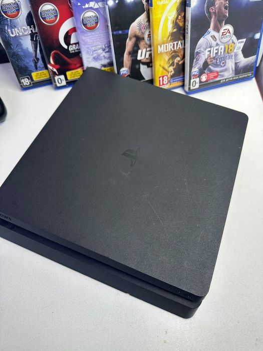 Продаётся Ps 4 500г