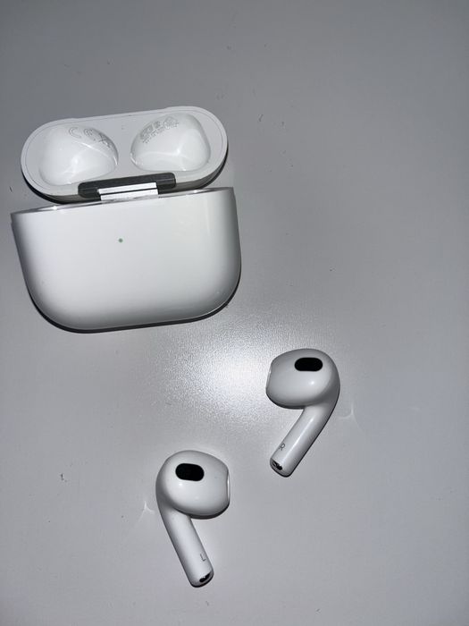 Оригинални AirPods 3 с Фактура от А1 и noise cancelling