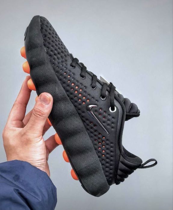 Нови мъжки маратонки Nike Mind 002 Black Hyper Crimson налични