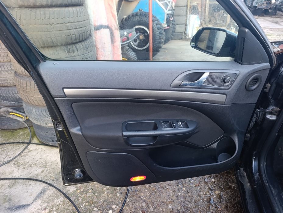 Продавам Шкода Октавия 2 2006г 2.0тди на части