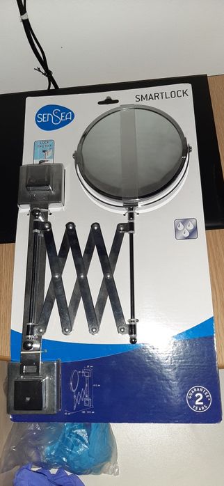 Oglinda pentru machiat