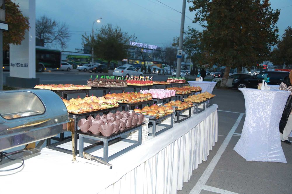 Кейтеринг от Last Media – вкус и стиль на вашем мероприятии!