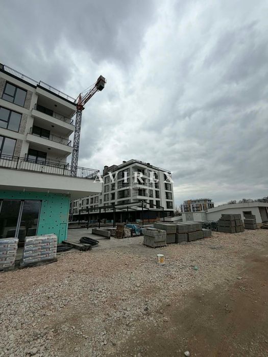 Продава се Двустаен апартамент в Пловдив, Кършияка - 73 кв.м за 766 €/кв.м - Снимка #3