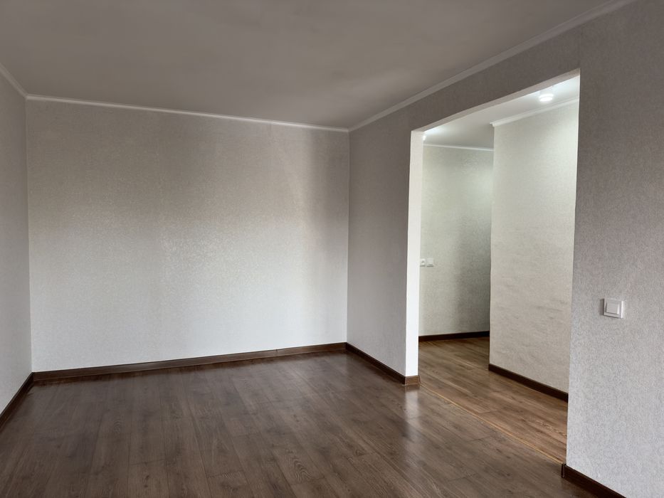 Продам 2-х комнатную квартиру в городе !