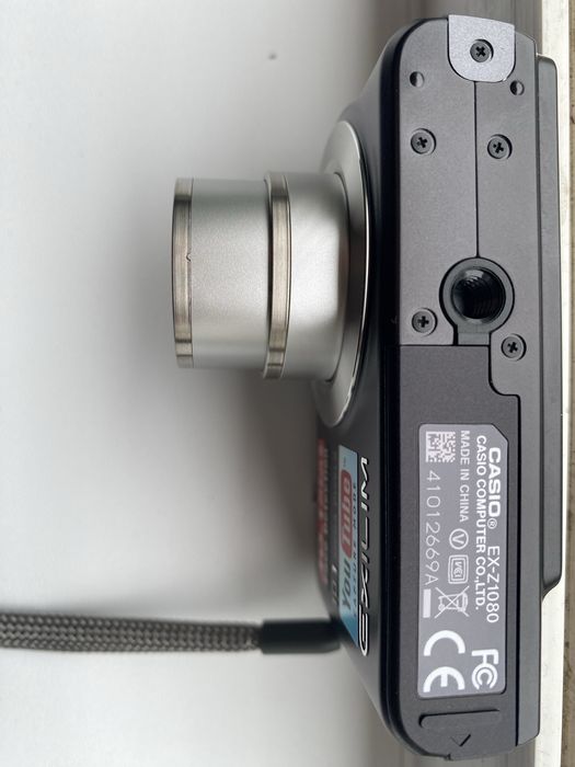 Aparat foto compact Casio Exilim EX Z1080