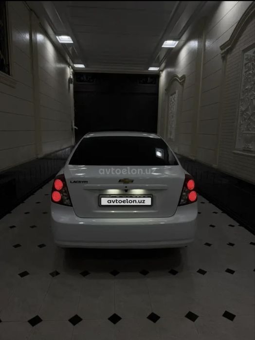 Jentra 2022 3 pozitsa full vikupga beriladi