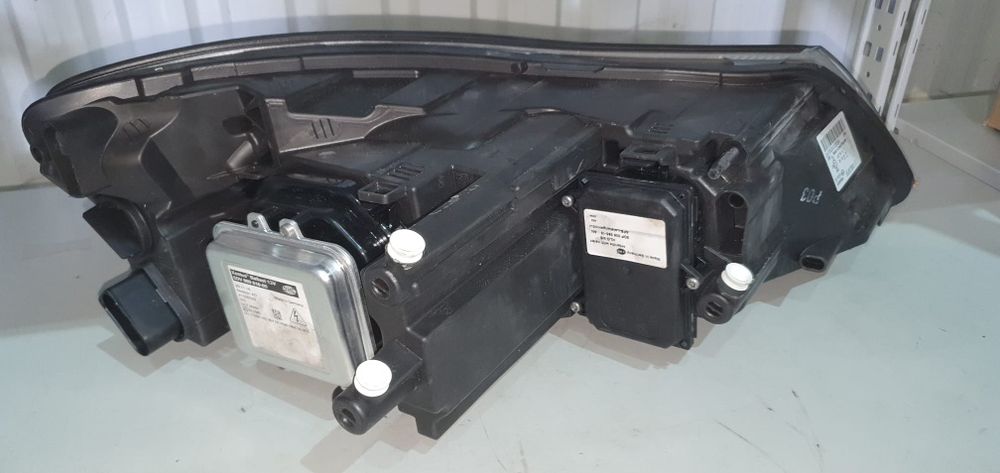 Far stânga Skoda Octavia II - 06.13