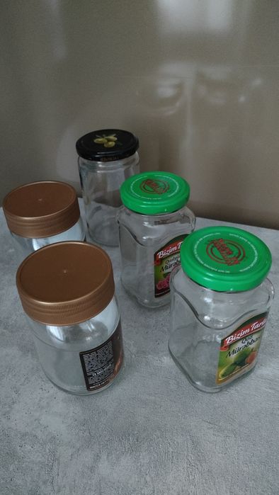 Банки стеклянные продаю