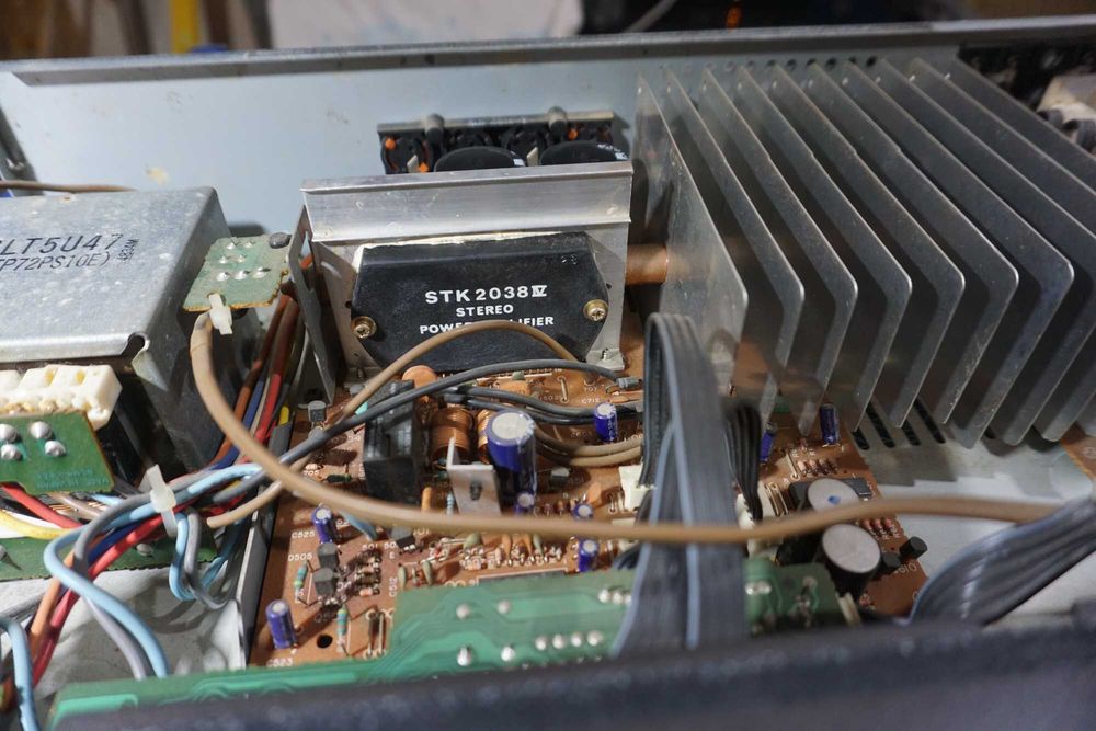 Amplificator audio retro Technics SU-V2X -defect