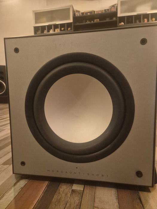 Vând subwoofer Mordaunt Short