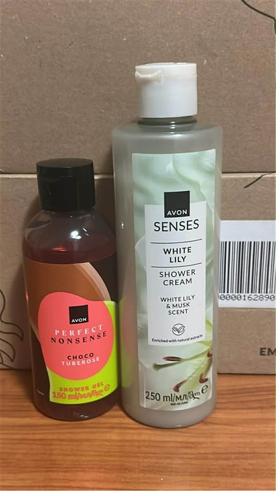 Set geluri de duș avon