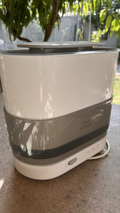 Sterilizator biberoane Philips Avent