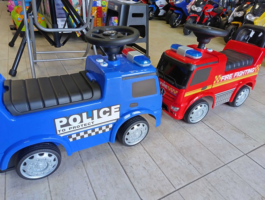 MERCEDES Кола за бутане Mercedes-Benz Antos