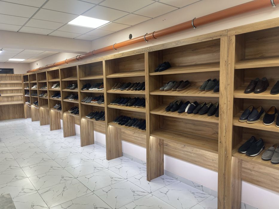 Magazin vetrina sotiladi