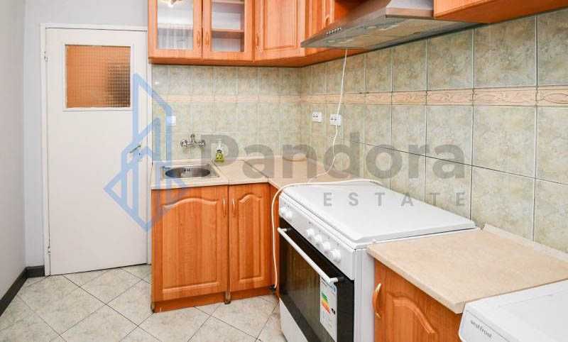 Дава се под наем Тристаен апартамент в София, Гоце Делчев - 90 кв.м за 525 € - Снимка #5