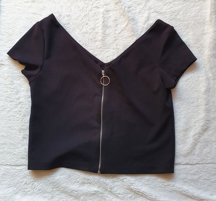 Zara къс топ -  М  размер