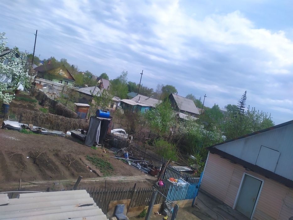 Дом на нефтебазе