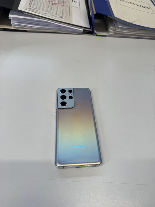 Samsung S21 ultira holati idiyal kareyadan kelgan 2 yil bo‘ldi