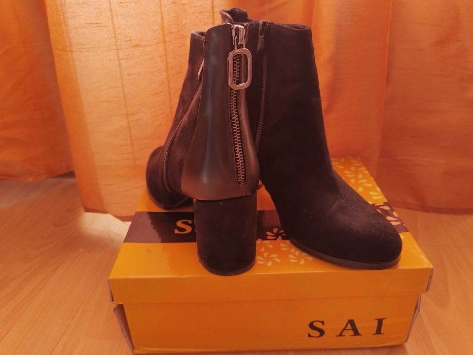 Дамски елегантни боти