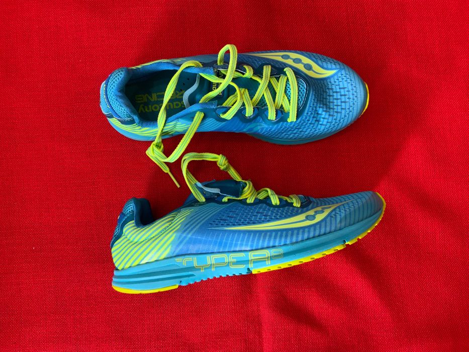 Saucony-оригинални маратонки 38-39 номер