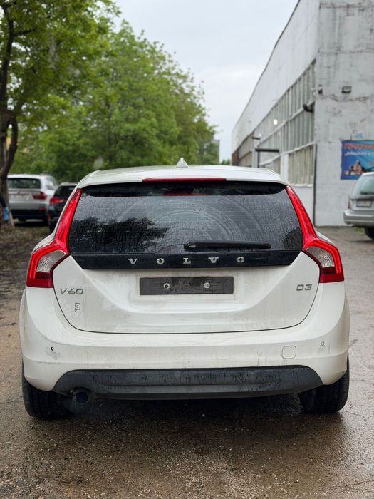Volvo V60 Дизел 163кс На Части!