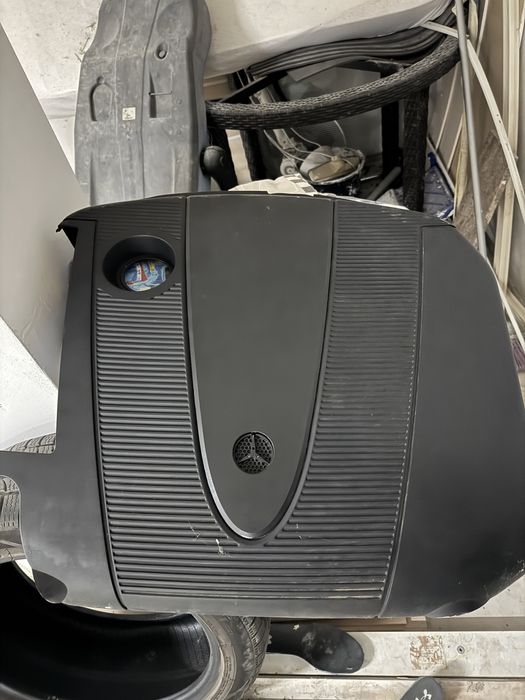 Декоративен капак за мерцедес