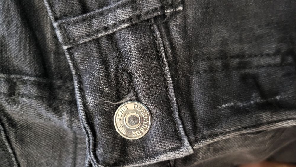 Продавам дънки Dsquared/ Estero Ragazza