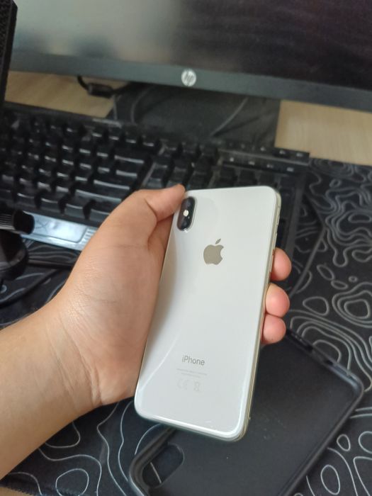iPhone X  обменяю в хорошем состоянии