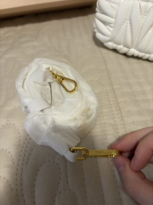 Geanta Alba Miu Miu Noua+accesorii