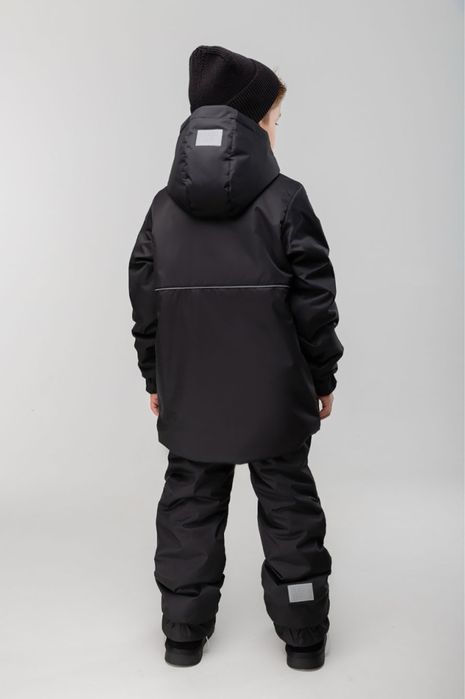 Костюм от бренда Бодо