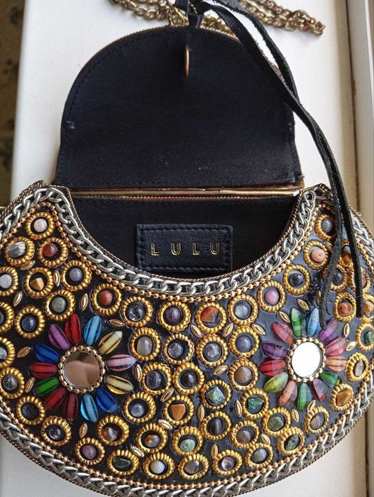 Продается сумка ручной работы.